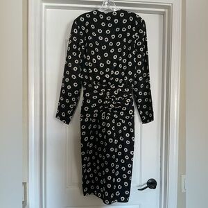 VtG  AdRiAnNa PaPeLl 💯% SiLk BlAcK aNd WhItE PaTtErNed G0rGe0uS DrEss